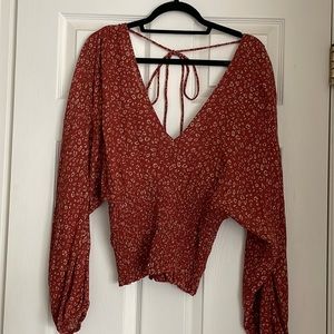 NWT rust long sleeve cropped blouse